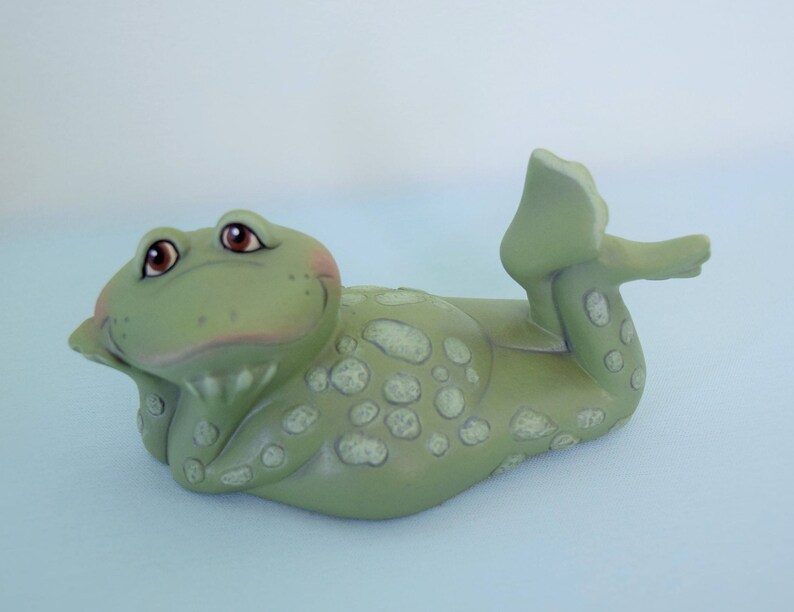 tiny ceramic frog