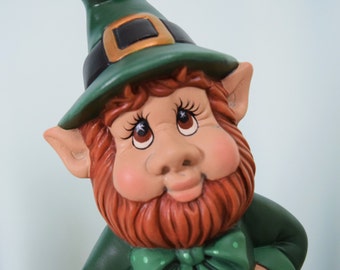 Leprechaun - St. Patricks Day decor - Leprechaun Statue - St. Patty's Day Leprechaun - Irish statue - Leprechaun figurine - cute Leprechaun