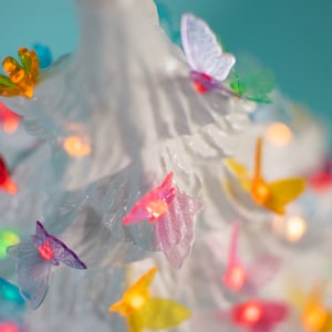 Vintage-Inspired Ceramic Butterfly Tree: Colorful Spring Decor for Easter, Christmas & Garden Gifts