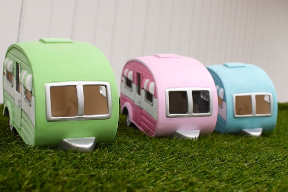 Vintage Ceramic Camper | Funky Old Streamline Camper Vintage Ceramic Camper | Funky Old Streamline Camper