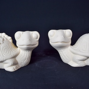 Omålad Keramiksköldpadda Par - DIY Bisque Clay Keramik Konstprojekt för Trädgårdsdekoration