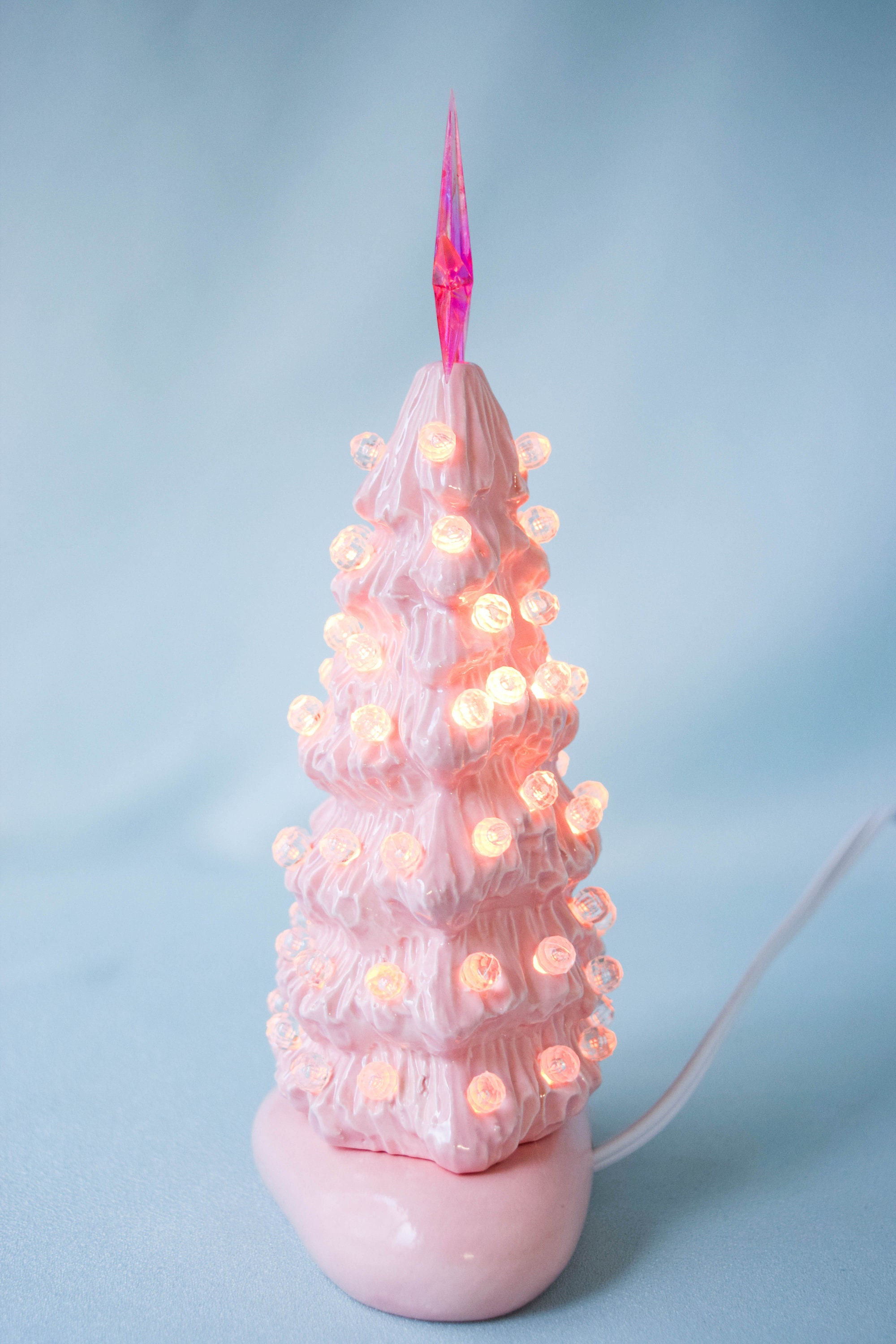 Mini pink ceramic christmas tree Clearance