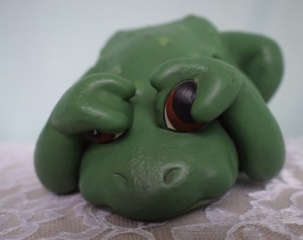 See No Evil Frog - Frog covering eyes - Garden Frog - Patio Decor - Yard Art Frog - Ceramic Frog - Set of three - Cute Frog - Garden Decor
