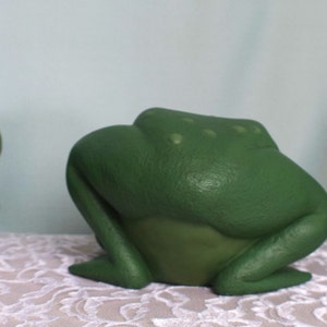 Speak No Evil Frog Yard Art Frog Patio Decor Gardening Decor Cute Ceramic Frog Frog with warts Quiet Frog Set of three image 3