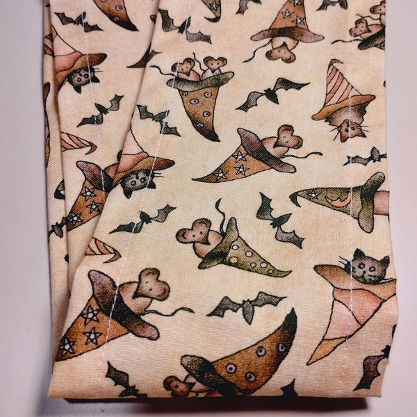 8x8 Qsnap cover, grime guard. Bats, cats, in hats