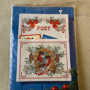 RARE CeWeC Cross Stitch Kit V6502 - Pássaros de inverno em ferradura - Arte de cartão postal