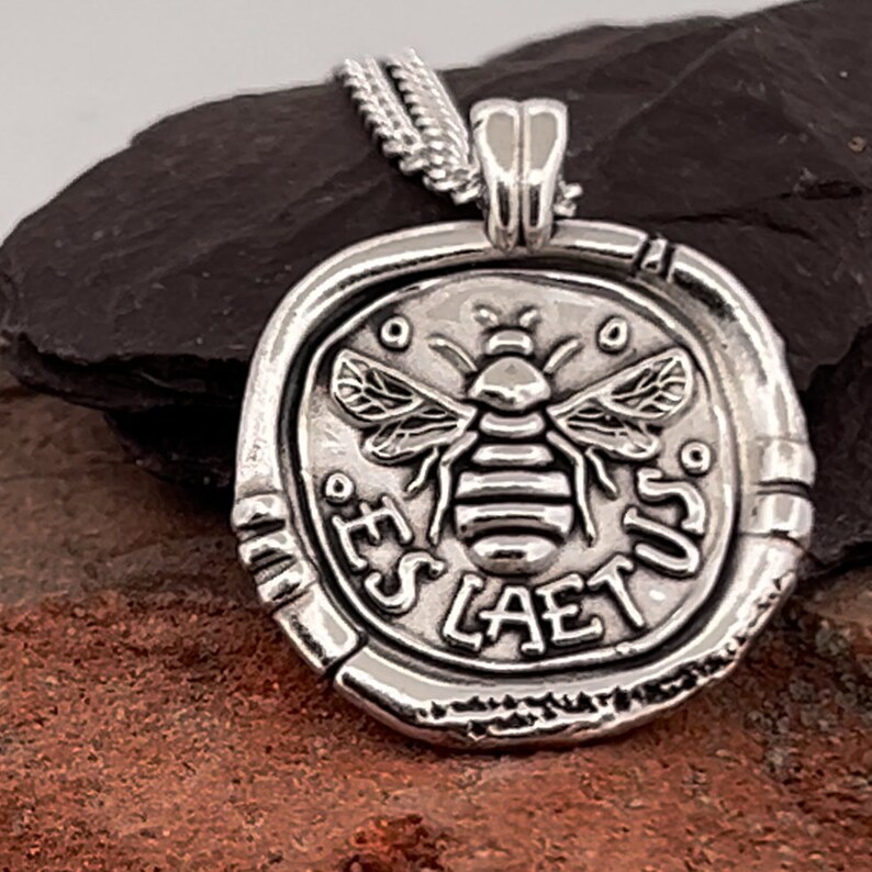 Bee Happy. Es Laetus Latin Silver Necklace image 3