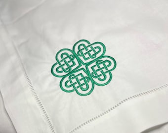 12 Embroidered St. Patricks' napkins with Celtic knot. Perfect gift for family and friends.