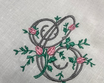 12 Delicate Floral Monogrammed napkins Personalized Linen hemstitched dinner napkins, Wedding Gift, Anniversary, House Warming, Servietten