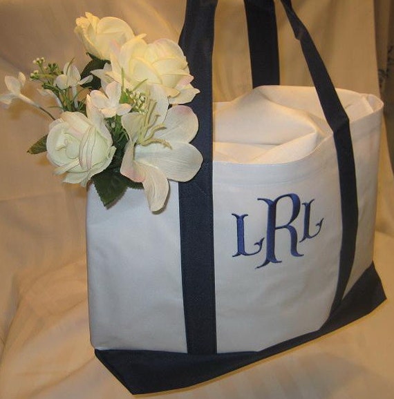 Monogrammed Grocery Bag, Market Bag, Boat Bag, Beach Bag, Canvas bag, Bridal Party Gift, Bridesmaids, Wedding favors, Personalized