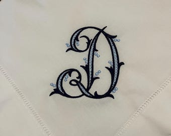 8  Personalized Linen hemstitched dinner napkins, ONE letter, Wedding Gift, Anniversary, House Warming, Servietten