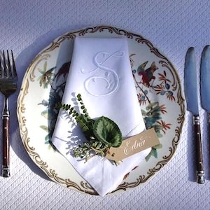 Personalized Napkins. 8 Monogrammed linen hemstitched dinner napkins 20x20in. Monogrammed Napkins. Serviette