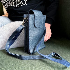 Dubbele leren schoudertas voor twee iPhones, kleine leren telefoontas met schouderriem, zachte leren dubbele telefoontas voor twee mobiele telefoons
