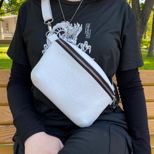 Handmade Leather Fanny Pack: Personalized Crossbody Belt Bag