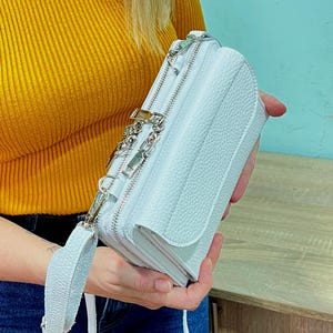 Personalized Handmade Leather Dual Zipper Around Travel Wallet Purse, Leather Crossbody Wallet Bag iPhone 11 -  17, Air, Pro, Max, Double Long Shoulder Phone Purse: Travel Organizer