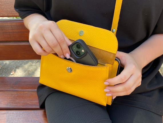 Pebbled Leather Crossbody iPhone Wallet Bag: RFID, Handmade, Personalized Small Travel Shoulder Purse