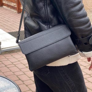 Petit sac à bandoulière double messager en cuir, sac à main de voyage bandoulière personnalisé pour homme, petit sac à main en cuir unisexe