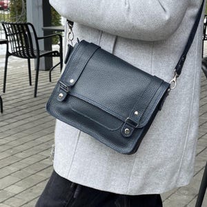 Porte-documents en cuir véritable, sac bandoulière fait main pour tablette, sac à main messager personnalisé, porte-documents mains libres en cuir souple