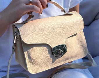 Borsa con manico superiore in pelle goffrata: piccola borsa a tracolla