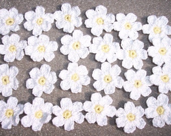 24 yellow and white cotton thread crochet applique flowers -- 3487