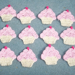 12 cotton thread crochet applique cupcakes with pink frosting 3329 image 2