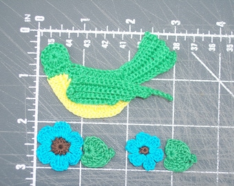 green thread crochet applique bird with flowers and leaves  --  3221