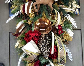 Rustic Reindeer Winter swag, Ski Lodge Decor