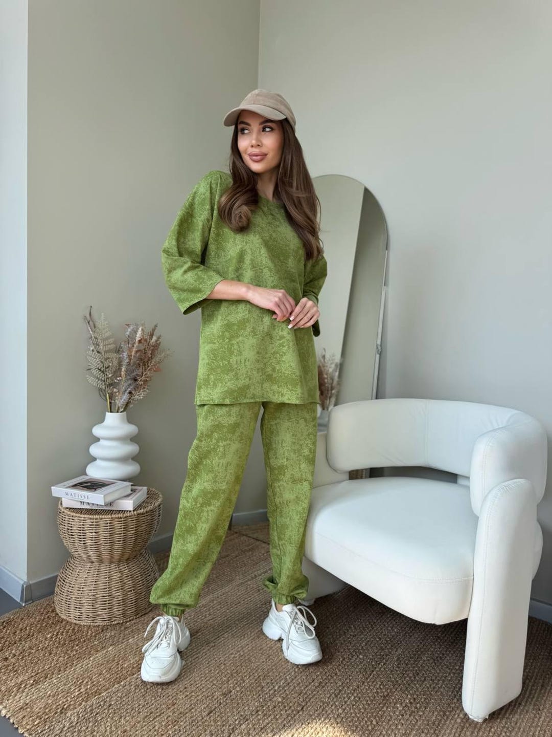 Chic Tie-Dye Lounge Set - Comfortable & Stylish