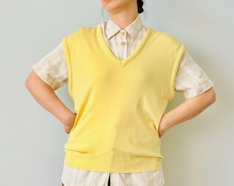 Vintage Pastel Yellow Woolen Unisex Sweater Vest Size M