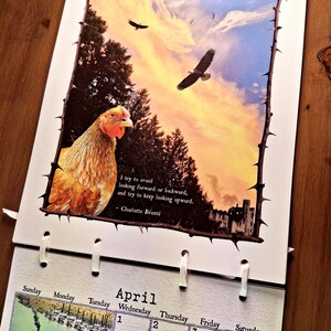 Calendrier mural littéraire 2026 de poulet - Art de poulet fait main, photographies, citations et dates d'almanach