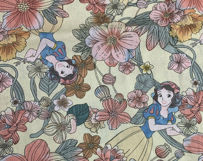 Springs Creative - Snow White - Authentic Disney Licensed Fabric - Cotton Quilting Fabric by the yard - Disney Princess