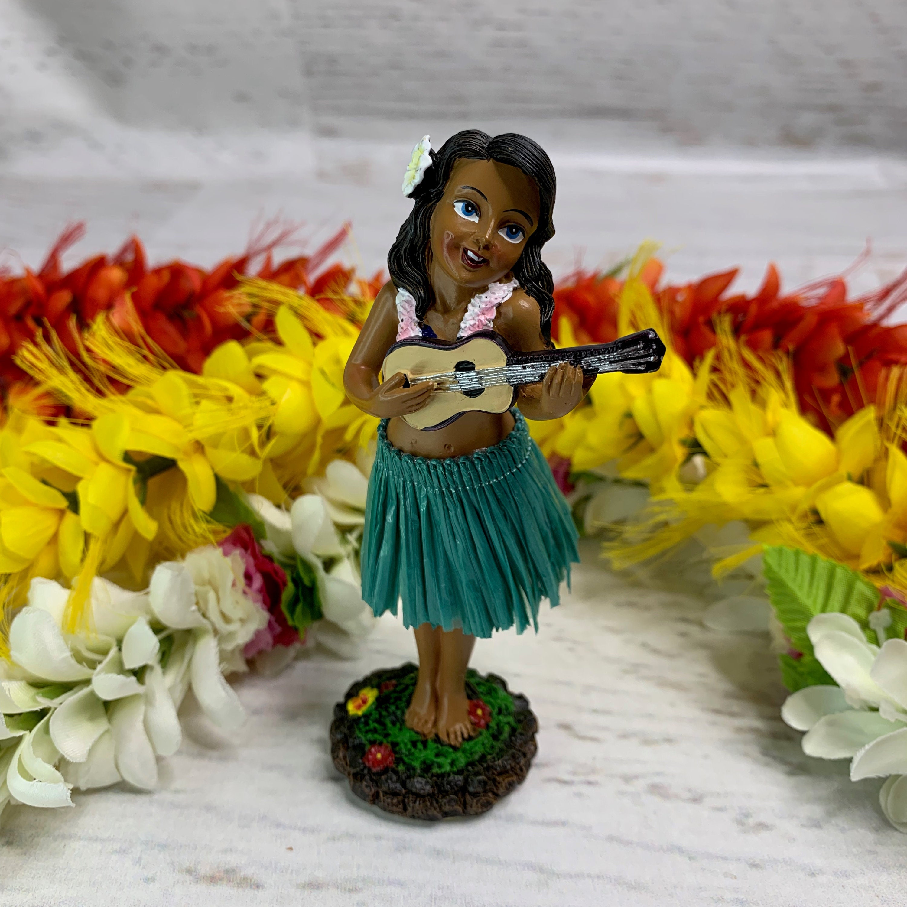 Vintage hula doll hotsell