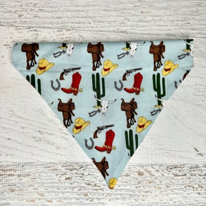 Western Desert Cowboy - Dog Cat Pet Bandana - Over de kraag - Tropisch - Aloha-print - Maten XS t/m XL - Hondenaccessoires - Dassen