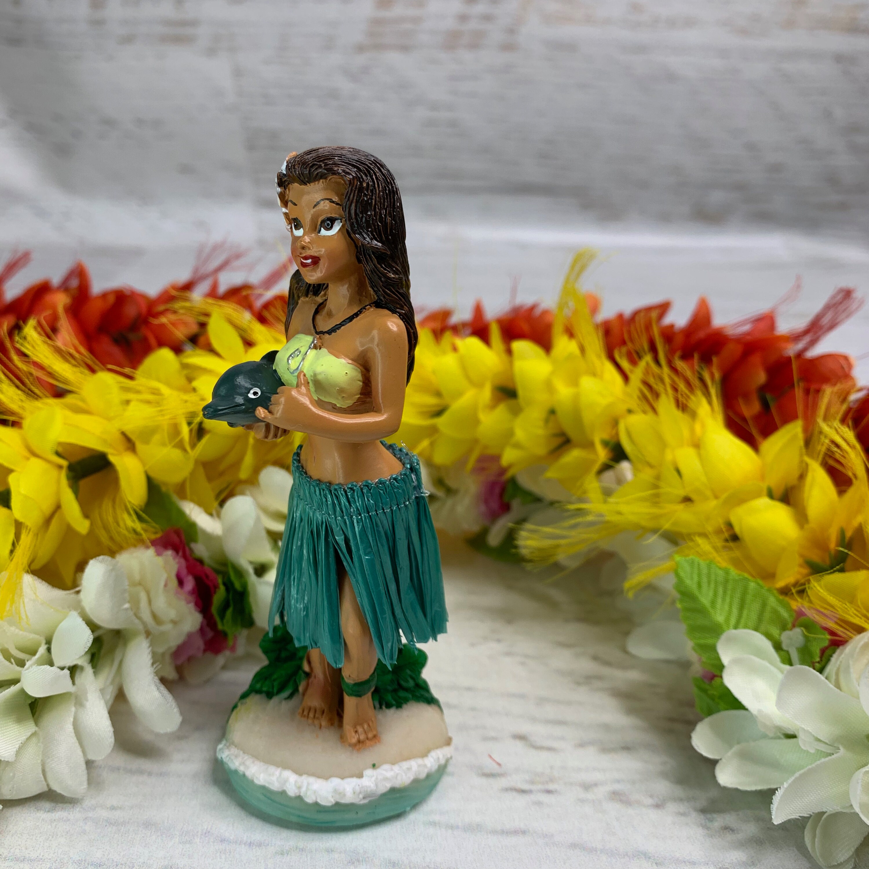 MINI Dashboard Hula Doll Noelani Girl with Dolphin Resin Tiki Bar New In Box