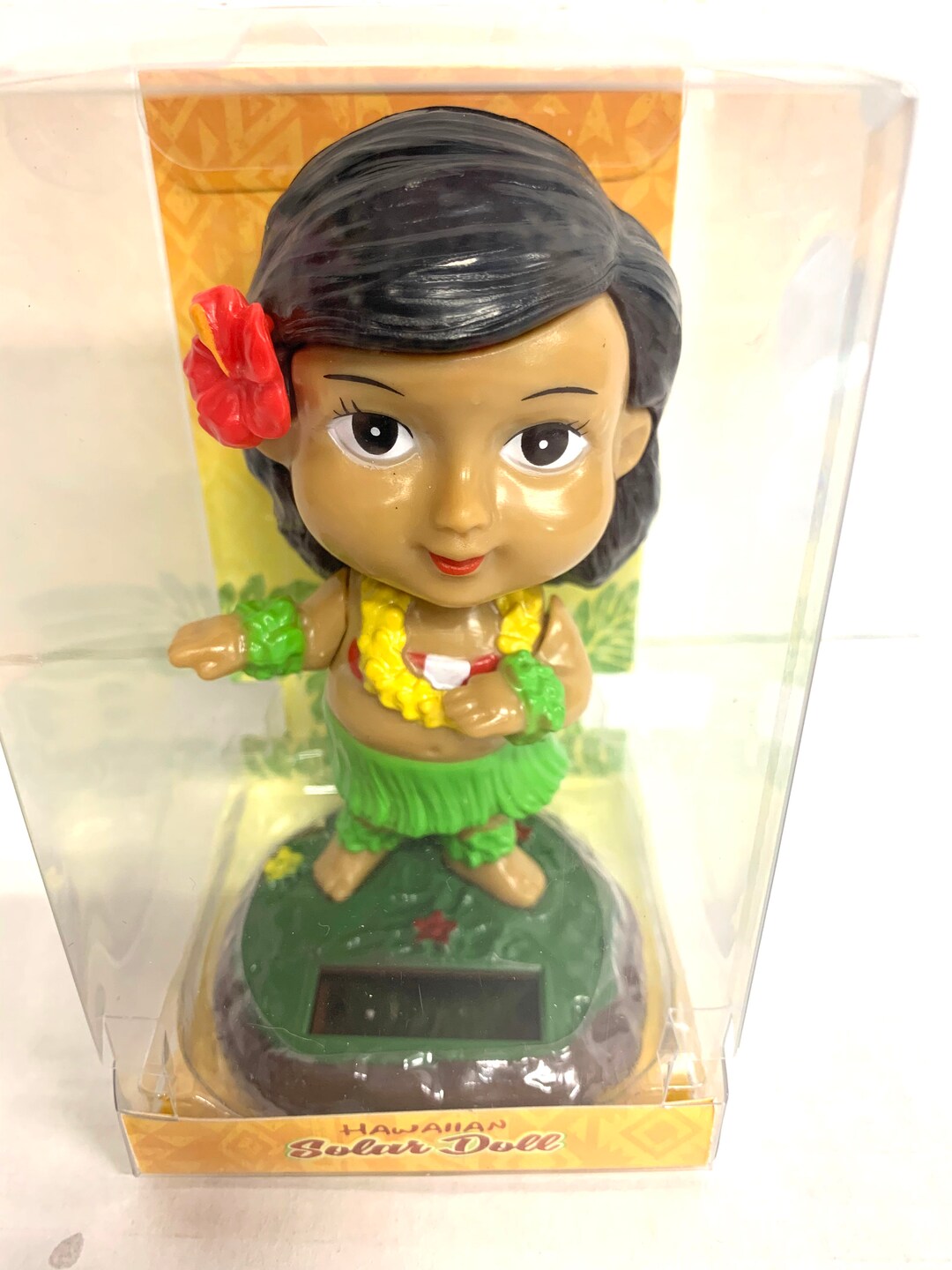 Vintage Solar Hula Doll Keiki Hula Bobble Head Moves and Wiggles Under