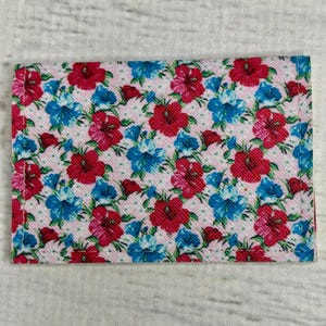 Rode en blauwe hibiscusbloemen - portemonnees standaard cadeaubonnen - kerstsokvulling - visitekaarthouder - bloemen - tropisch - Tiki