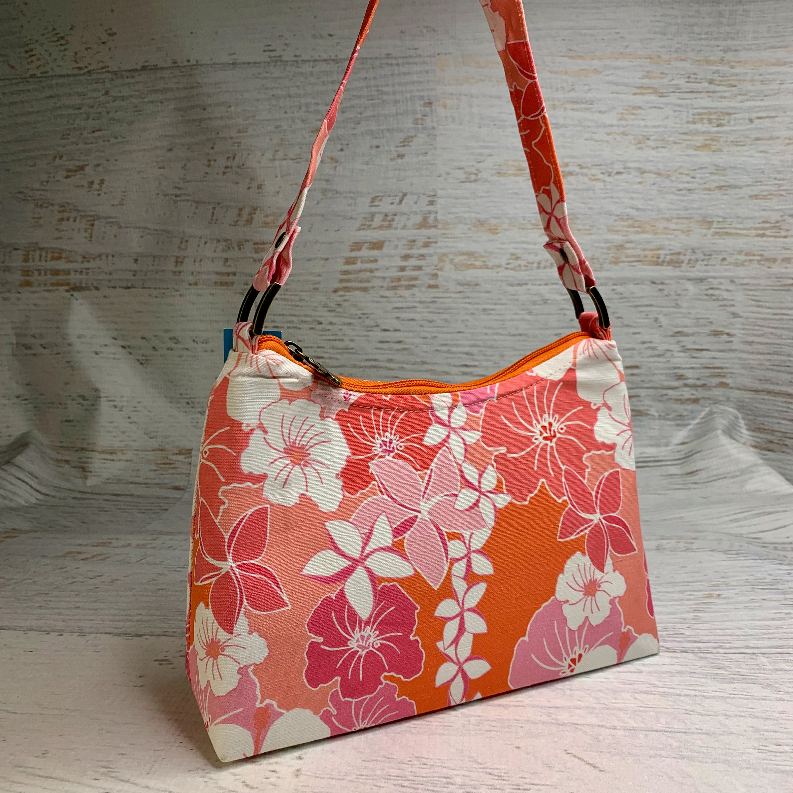 Pink Floral Tote Bag Summer Flower Blooms Nine West Purse w/ Matching Wallet  | Nine west purses, Floral tote bags, Pink floral