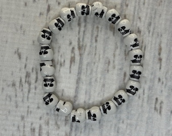 Plastic Skull Bracelets with stretch elastic wristband Spooky Halloween Goth