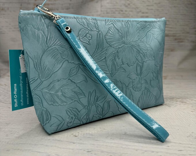 Paniola - Light Blue - Hawaiian Aloha Print - Clutch - Zipper Pouch - Wristlet - Retro Hawaiian Print - Travel Bag - Nightclub - Vinyl