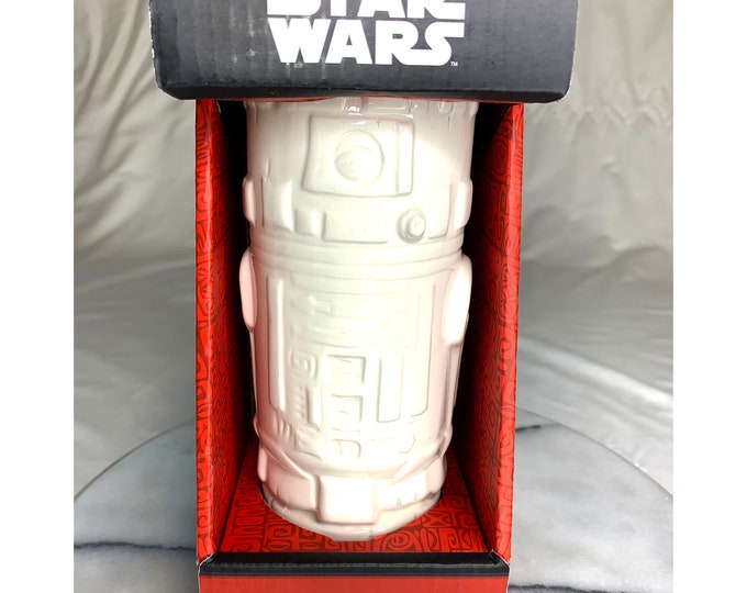 Geeki Tiki Star Wars Series 1 - R2D2 Mug