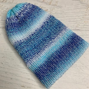 Knit Hat - Underwater - toque - beanie - stocking cap - adult -Chunky Yarn - Blue Teal White - with or without Pom Pom