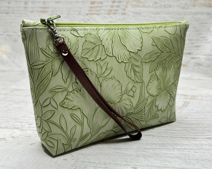 Paniola Collection: Spring Green Floral Embossed Vinyl Hawaiian Print Clutch Wristlet