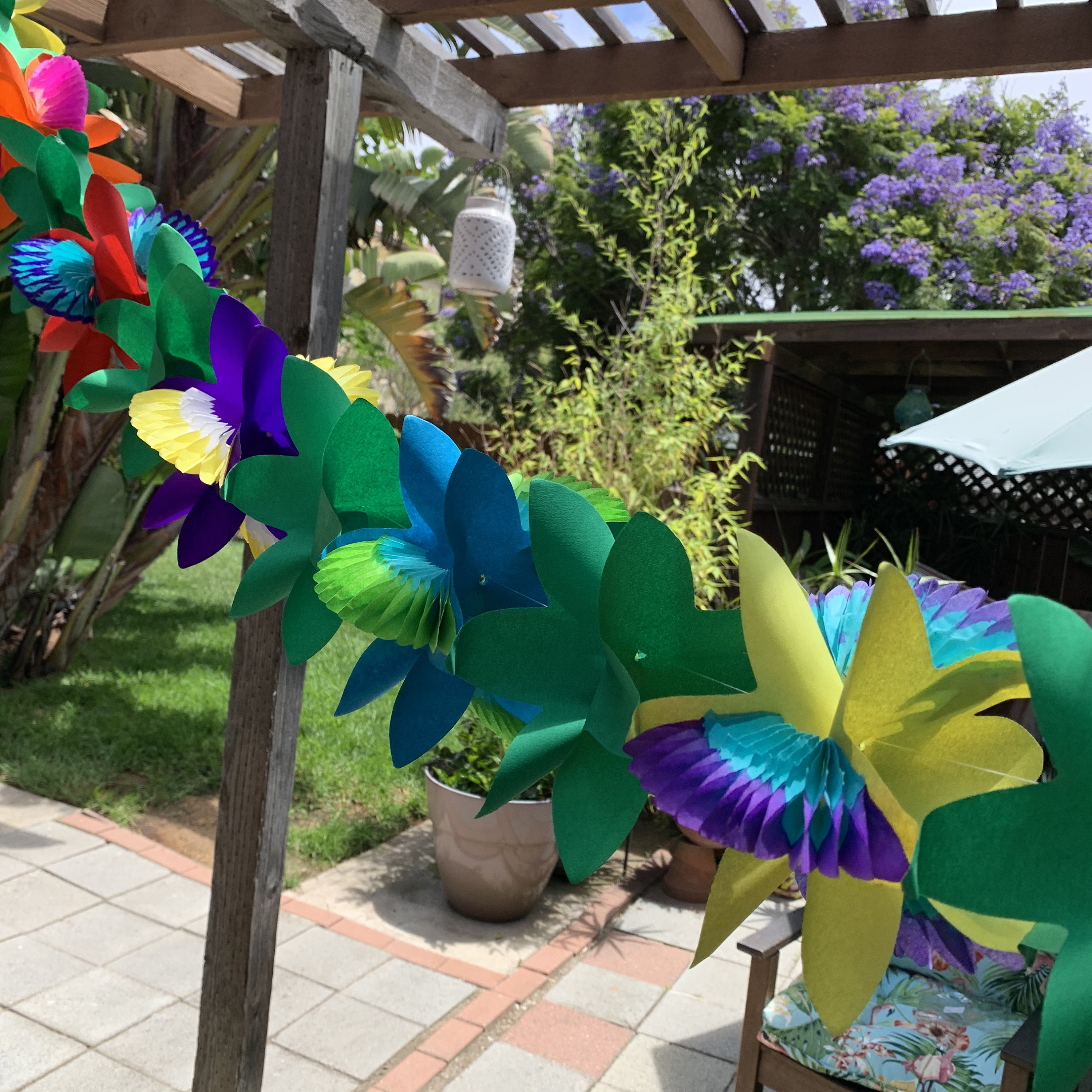 Luau Tissue Paper Flowers Tutorial