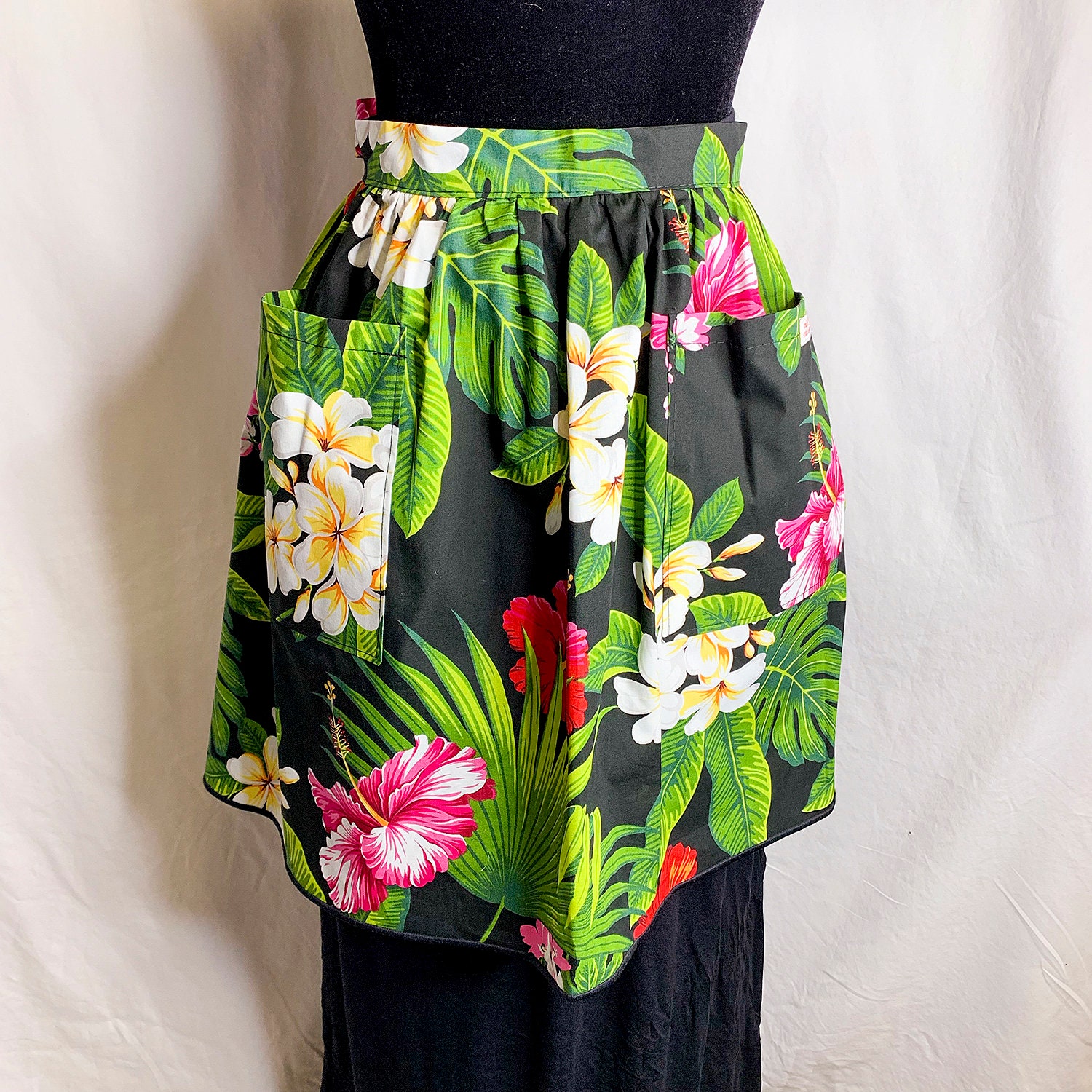 Half Apron - Vintage Pin Up Skirt Style - Black Hibiscus Plumeria