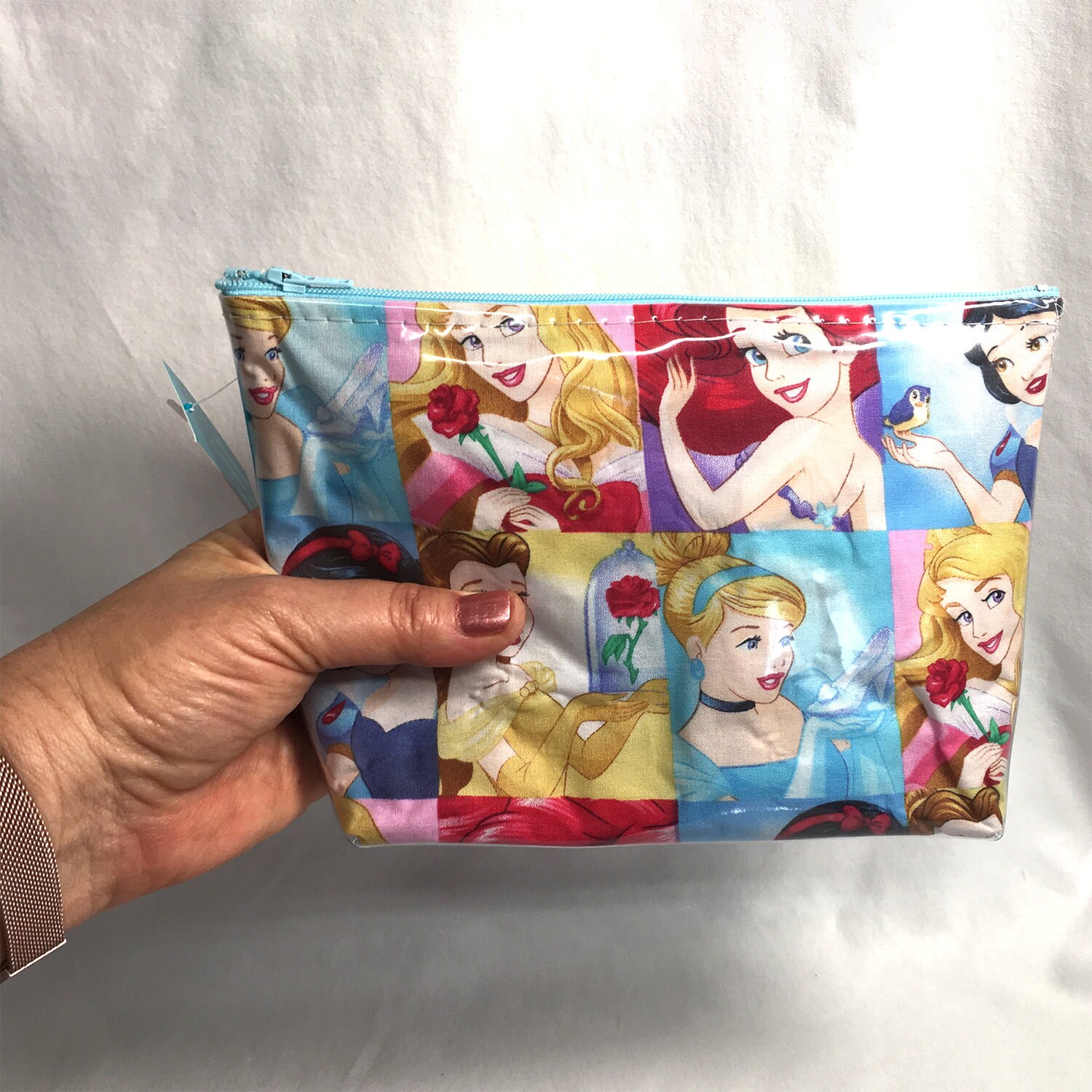 Make Up Bag Disney Princess Zipper Pouch (Snow White, Ariel, Belle, Sleeping Beauty, Cinderella)