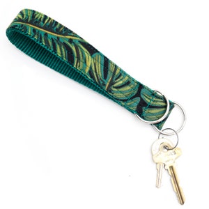 Jungle Patterned Keychain | Rifle Paper Co Cotton Voile | Wristlet Key Fob | Leaf Keychain to Match Your Dog | Cute Custom Keyfob