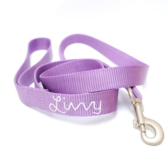 Bestickte Nylon Hundeleine: Personalisierte Namensleine, Strapazierfhiges  Gurtband - Etsy.de