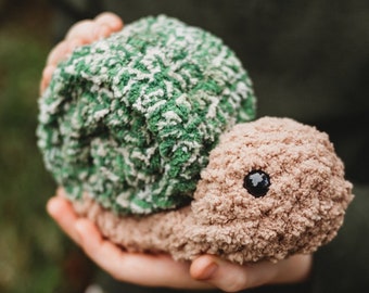 Blade: Snail Toy. Crochet Snail. Stuffed Animal. Stuffed Lovey. Amigurumi snail. Stuffed Toy. Soft Toys. Animal Lovey.