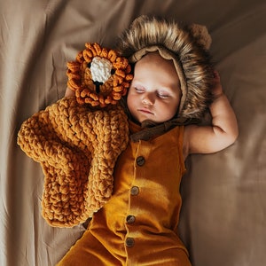 Lionheart Lovey: Crochet stuffed animal lion, lion toy, handmade lion, lion king of the forest, crochet lovey, handmade lovey blanket