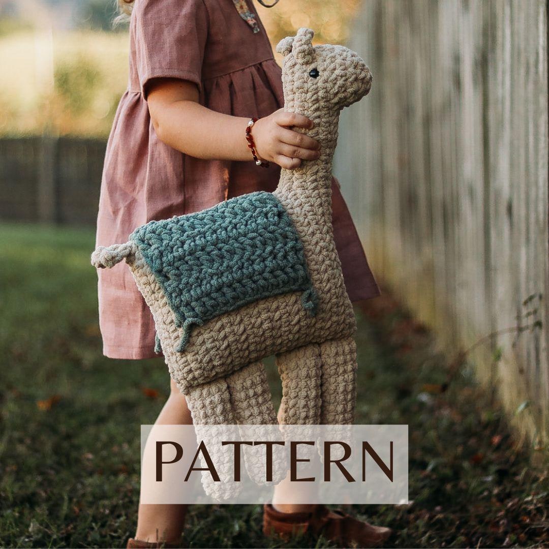 Llama Crochet Pattern- Tina the Llama, Alpaca, Chunky Large Amigurumi ...